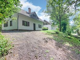 Holiday Home With a Convenient Location in the Giant Mountains for Sum