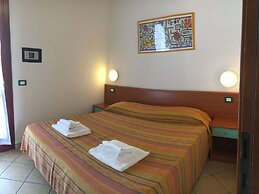 Nicely Furnished Apartment with AC near Beach