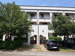 Nicely Furnished Apartment with AC near Beach