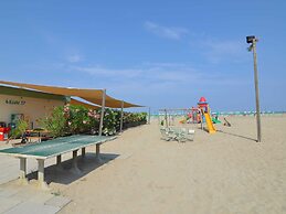 Nicely Furnished Apartment with AC near Beach