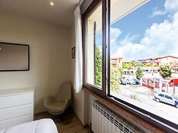 Cloistered Apartment in Sirmione near Lake