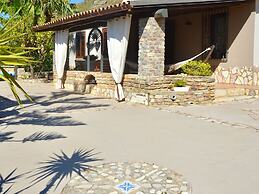 Belvilla by Oyo Villa Nicole