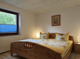 Ferienhaus mit Garten in Graal-mueritz