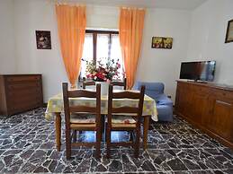 Cosy and Comfortable Apartment in Marina di Massa, Near the Beach