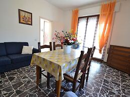 Cosy and Comfortable Apartment in Marina di Massa, Near the Beach