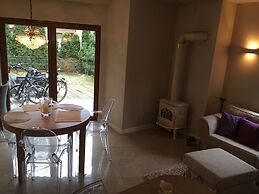 Comfortable Holiday Home in Terraced Houses - Near the Sea