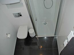 Comfortable Holiday Home in Terraced Houses - Near the Sea