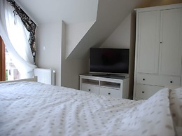 Comfortable Holiday Home in Terraced Houses - Near the Sea