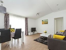 Beautiful Apartment in Between Split and Trogir