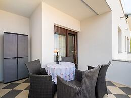 Simplistic Apartment in Malinska near Sea