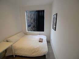 Spacious Apartment in Coventry near Belgrade Theatre