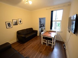 Spacious Apartment in Coventry near Belgrade Theatre