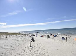 Holiday Home With Terrace in Graal-muritz