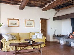 Belvilla by OYO Ginestra