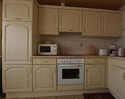 Rustic Escape in Kropelin