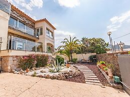 Modern Villa in Roses With Private Pool