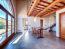 Apartment in a Farmhouse With Swimming Pool