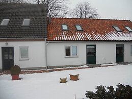 Modernistic Apartment in Stellshagen With Garden