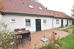 Modernistic Apartment in Stellshagen With Garden