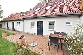 Modernistic Apartment in Stellshagen With Garden