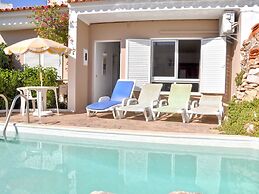 Horacio Villa is Located near Center of Vilamoura