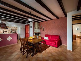 Belvilla by OYO Beautiful Holiday Home Near Beach