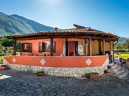 Belvilla by OYO Beautiful Holiday Home Near Beach