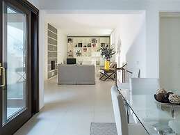 Elegant House in Cefalù, Near the Sea With Stunning Views and Garden!