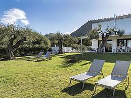 Elegant House in Cefalù, Near the Sea With Stunning Views and Garden!