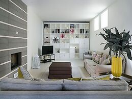 Elegant House in Cefalù, Near the Sea With Stunning Views and Garden!