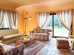 Belvilla by OYO Villa Arangea Dieci