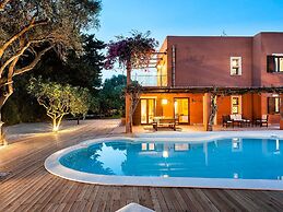 Belvilla by OYO Villa Arangea Dieci