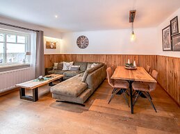 Charming House With Wellness