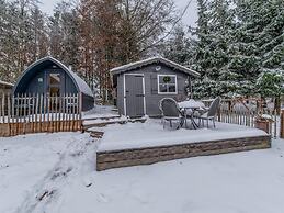 Charming House With Sauna, Jacuzzi in Bullange