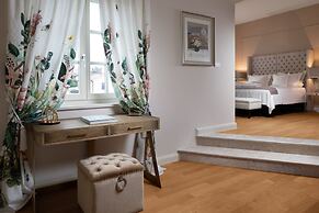 Villa in Vabriga With Private Pool & Garden