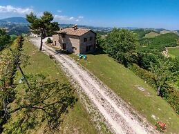 Belvilla by OYO Borgo Quattro