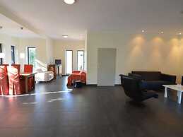 Modern Villa With Sauna, Right Next to the Lake