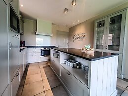 Peaceful Peer Holiday Home