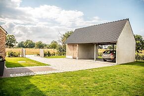 Peaceful Peer Holiday Home