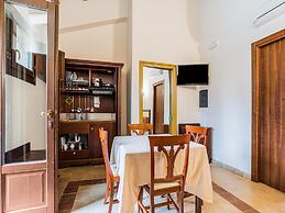Holiday Home Near Mount Etna Views