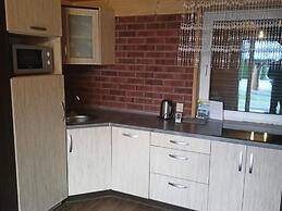 A Luxury Home on the Shore of the Lake