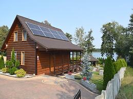 A Luxury Home on the Shore of the Lake. Living Room With Fireplace, 2 