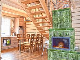 A Luxury Home on the Shore of the Lake