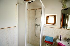 Cottage in Asciano With Pool and Terrace