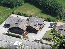 Spacious Apartment in Antey-Saint-André near Ski Lift