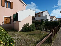 Cozy Holiday Home in Rosolina near Sea Beach