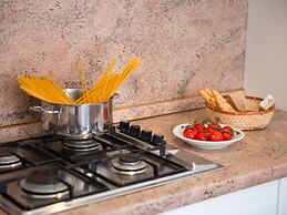 Cozy Holiday Home in Rosolina near Sea Beach