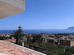 Spacious Apartment With Communal Pool Near the Sea