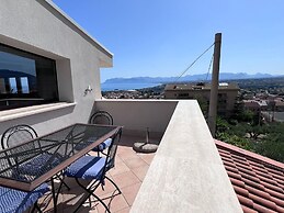 Spacious Apartment With Communal Pool Near the Sea