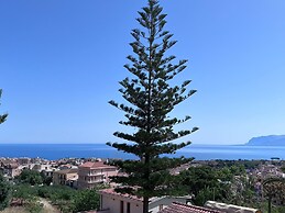 Spacious Apartment With Communal Pool Near the Sea
